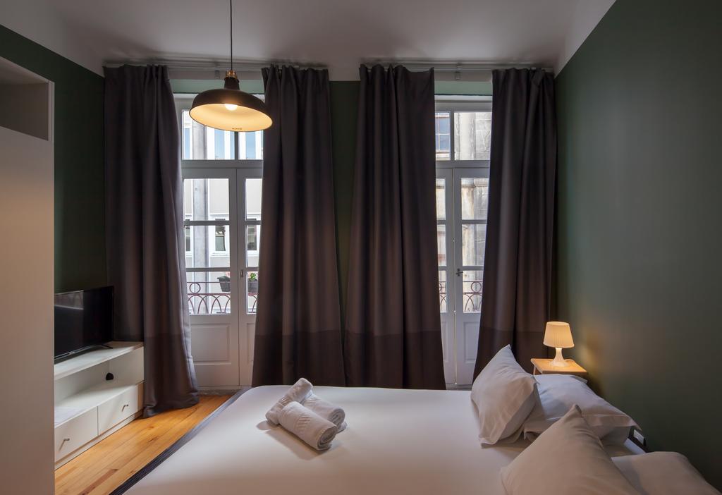 Aparthotel Oporto Entreparedes Экстерьер фото