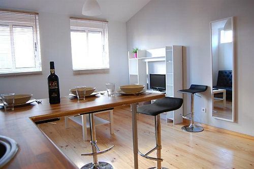 Aparthotel Oporto Entreparedes Экстерьер фото